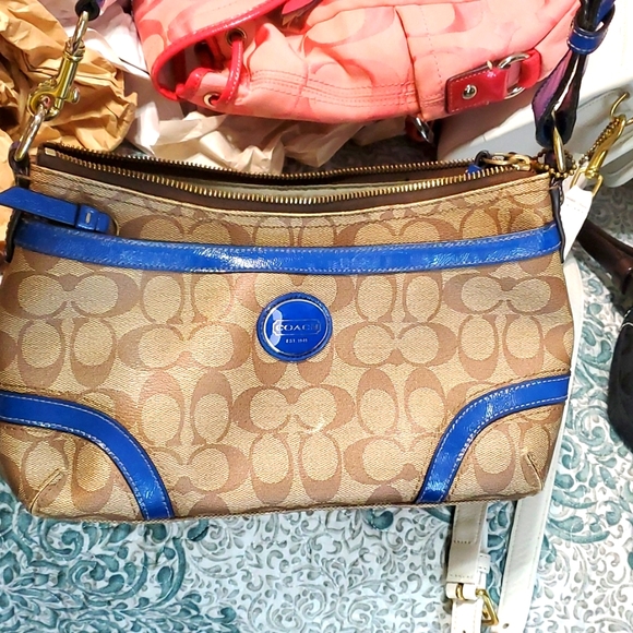 Coach Handbags - COACH signature C handbag